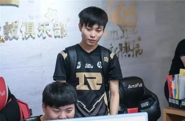自己的战术