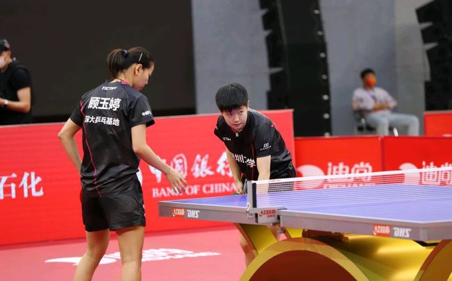 底角射手 底角射手