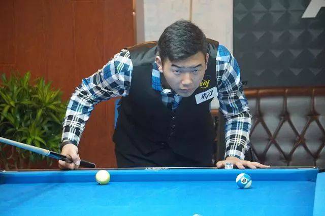 在先丢两局 在先丢两局