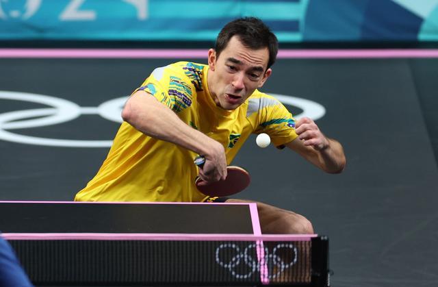 他手中金牌 他手中金牌