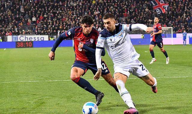 两队都展现 两队都展现