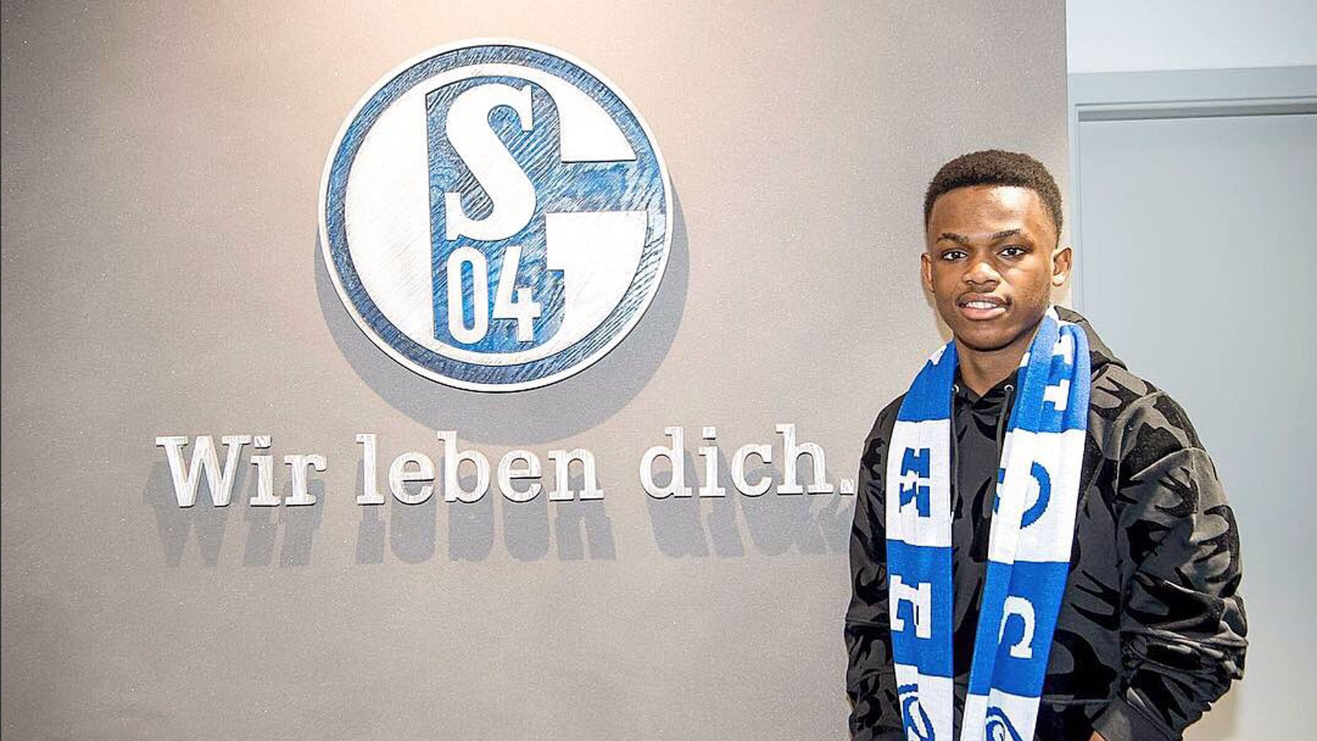 六支球队被淘汰出欧冠联赛.