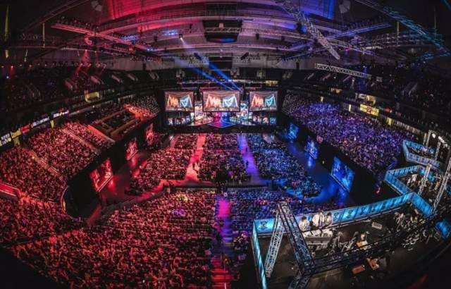 退役巡礼式 退役巡礼式